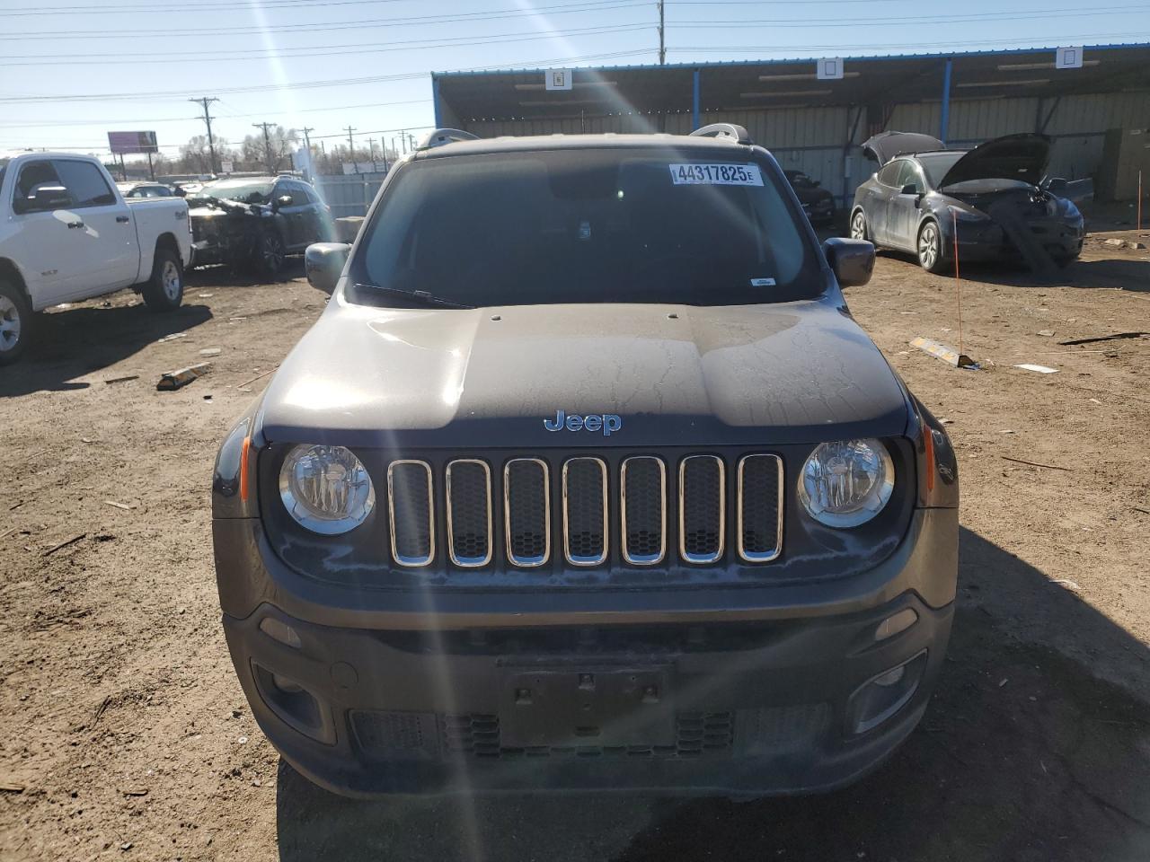 2017 JEEP RENEGADE L - Image 5