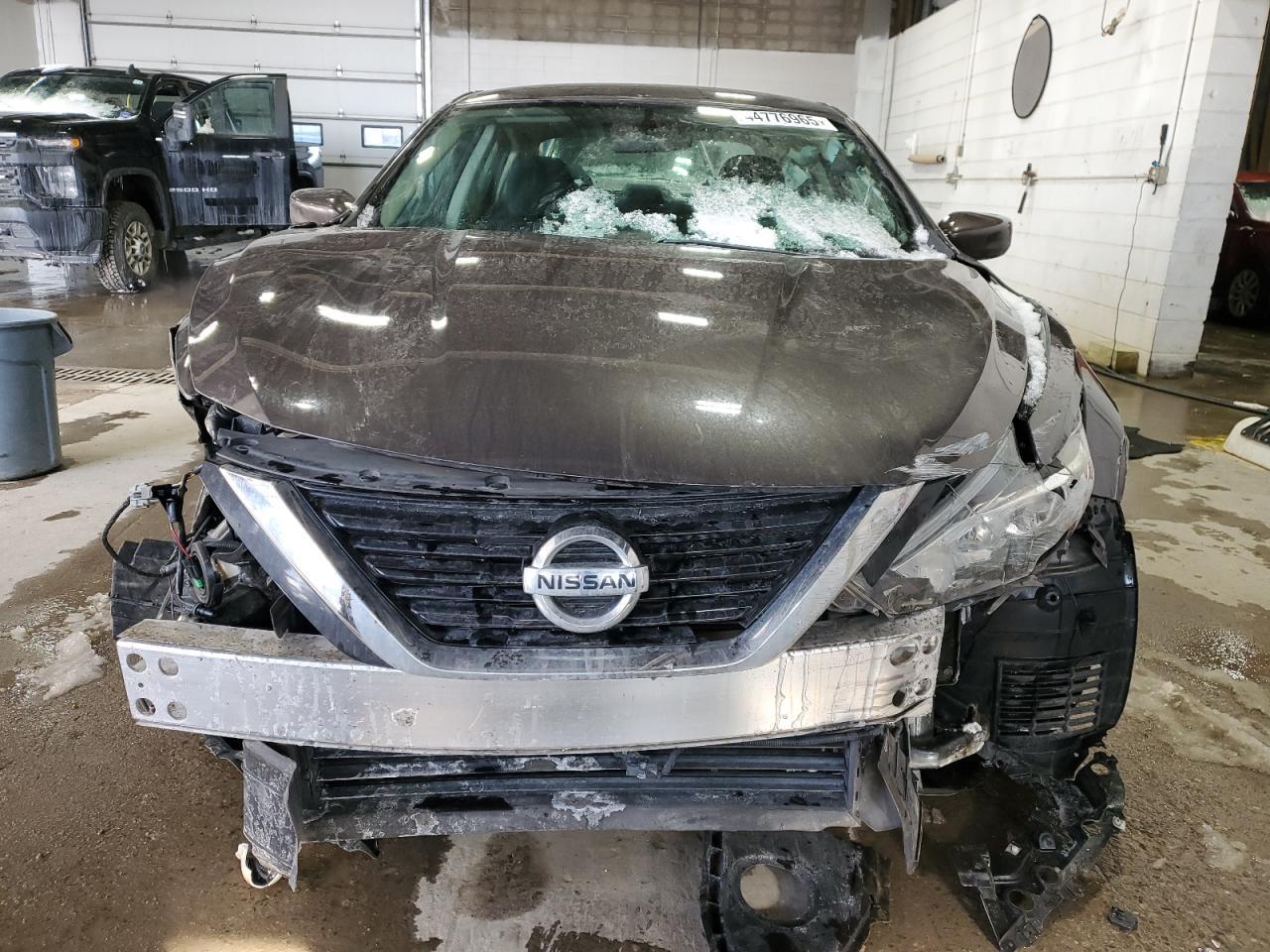 2017 NISSAN ALTIMA 2.5 - Фото 5
