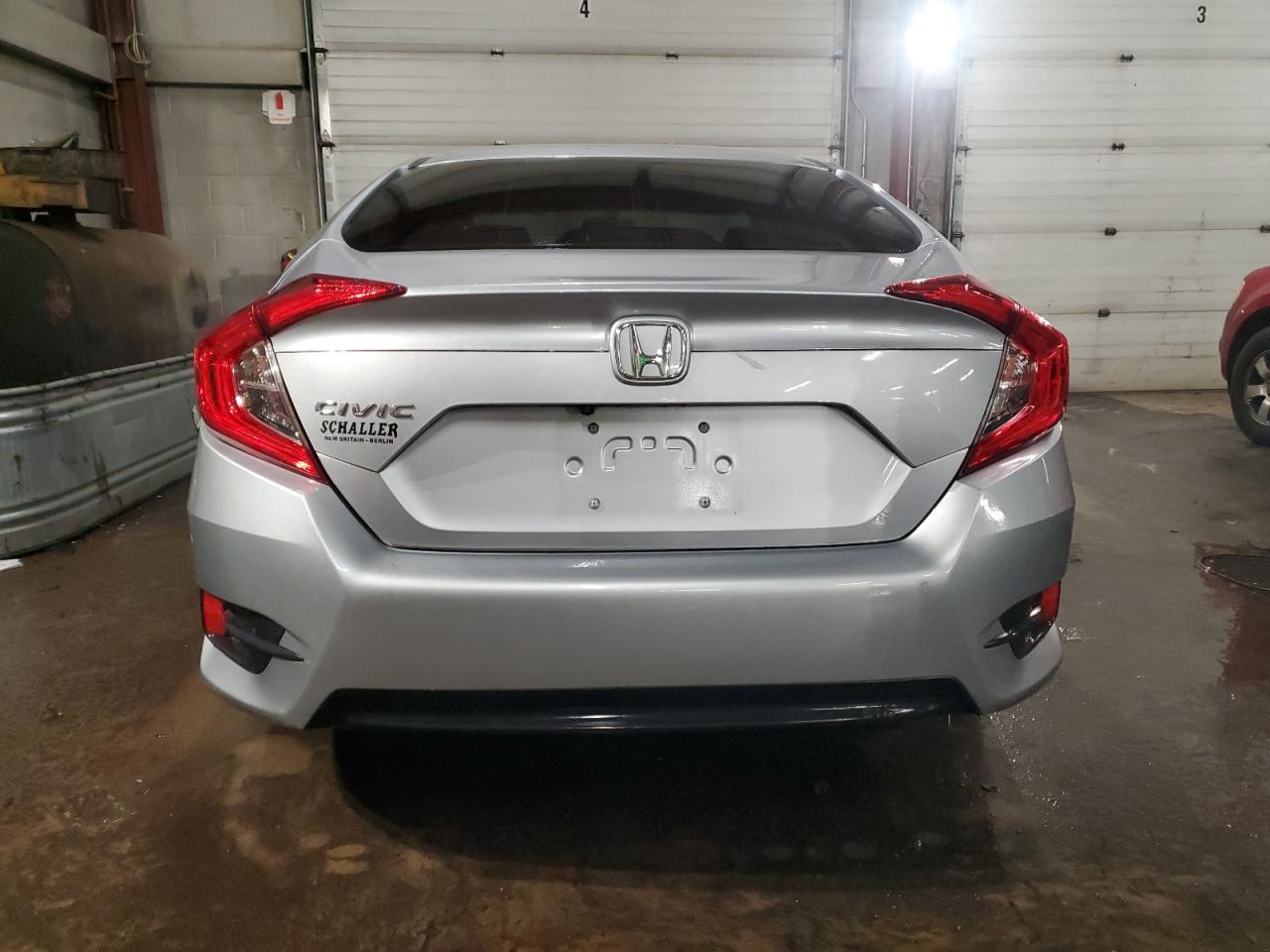 2016 HONDA CIVIC LX - Фото 6
