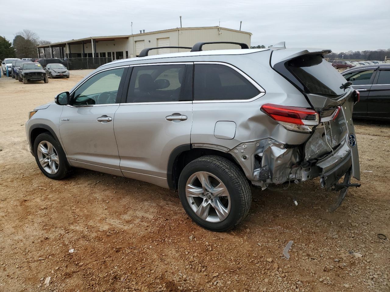 2019 TOYOTA HIGHLANDER - Фото 2