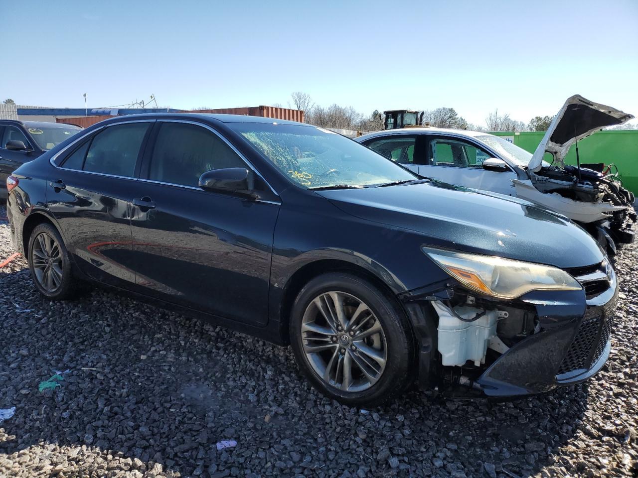 2017 TOYOTA CAMRY LE - Фото 4