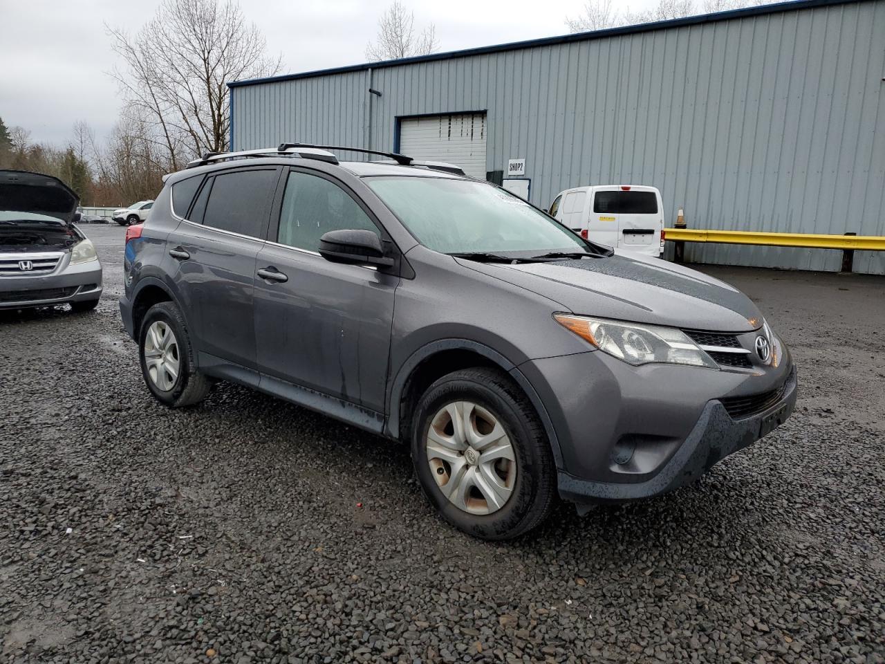 2014 TOYOTA RAV4 LE - Фото 4