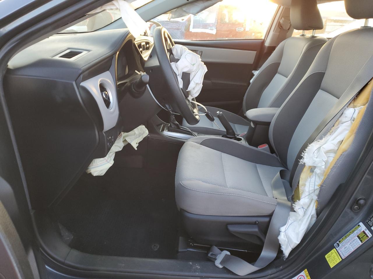 2018 TOYOTA COROLLA L - Фото 7