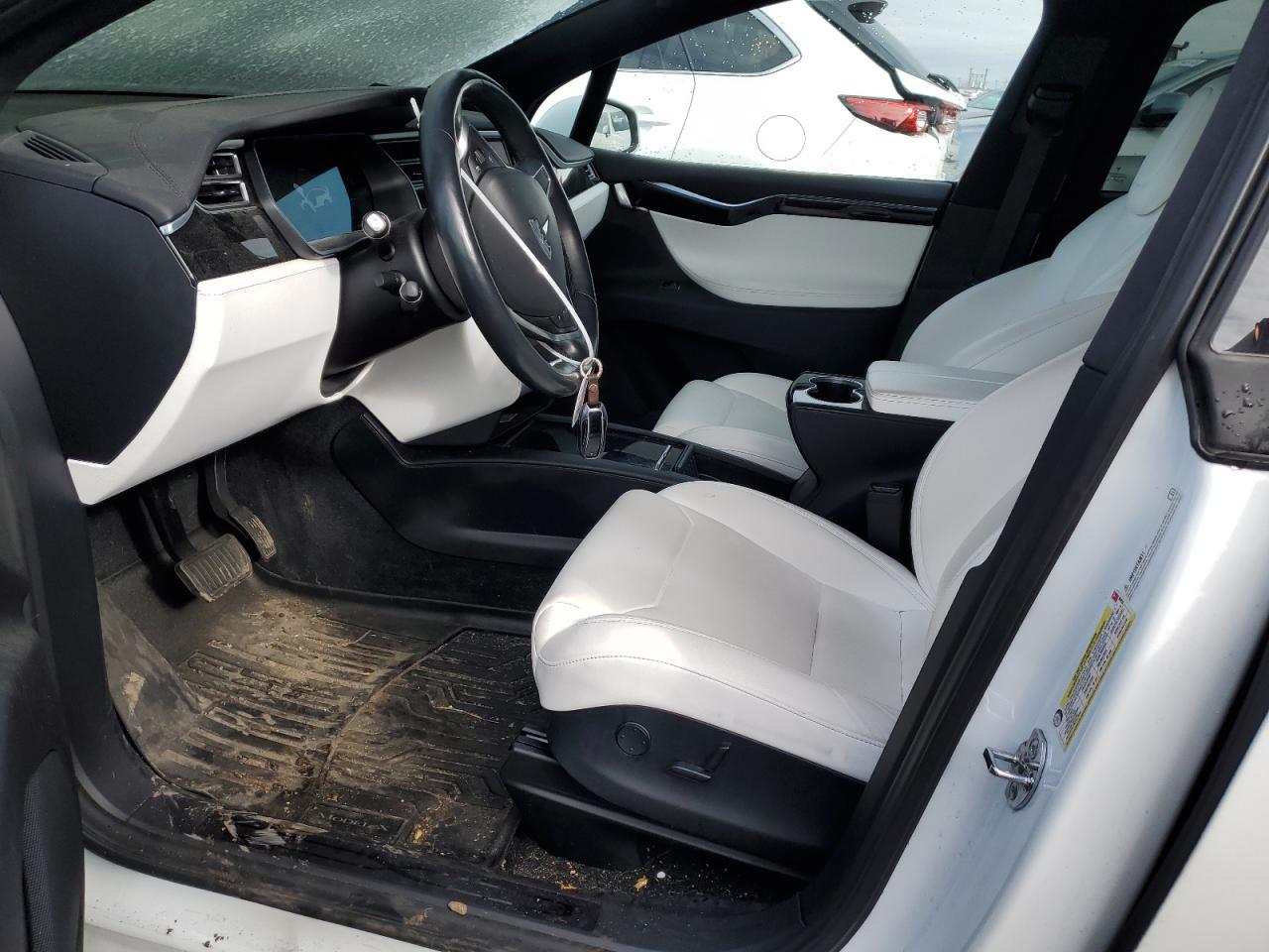 2018 TESLA MODEL X - Фото 7