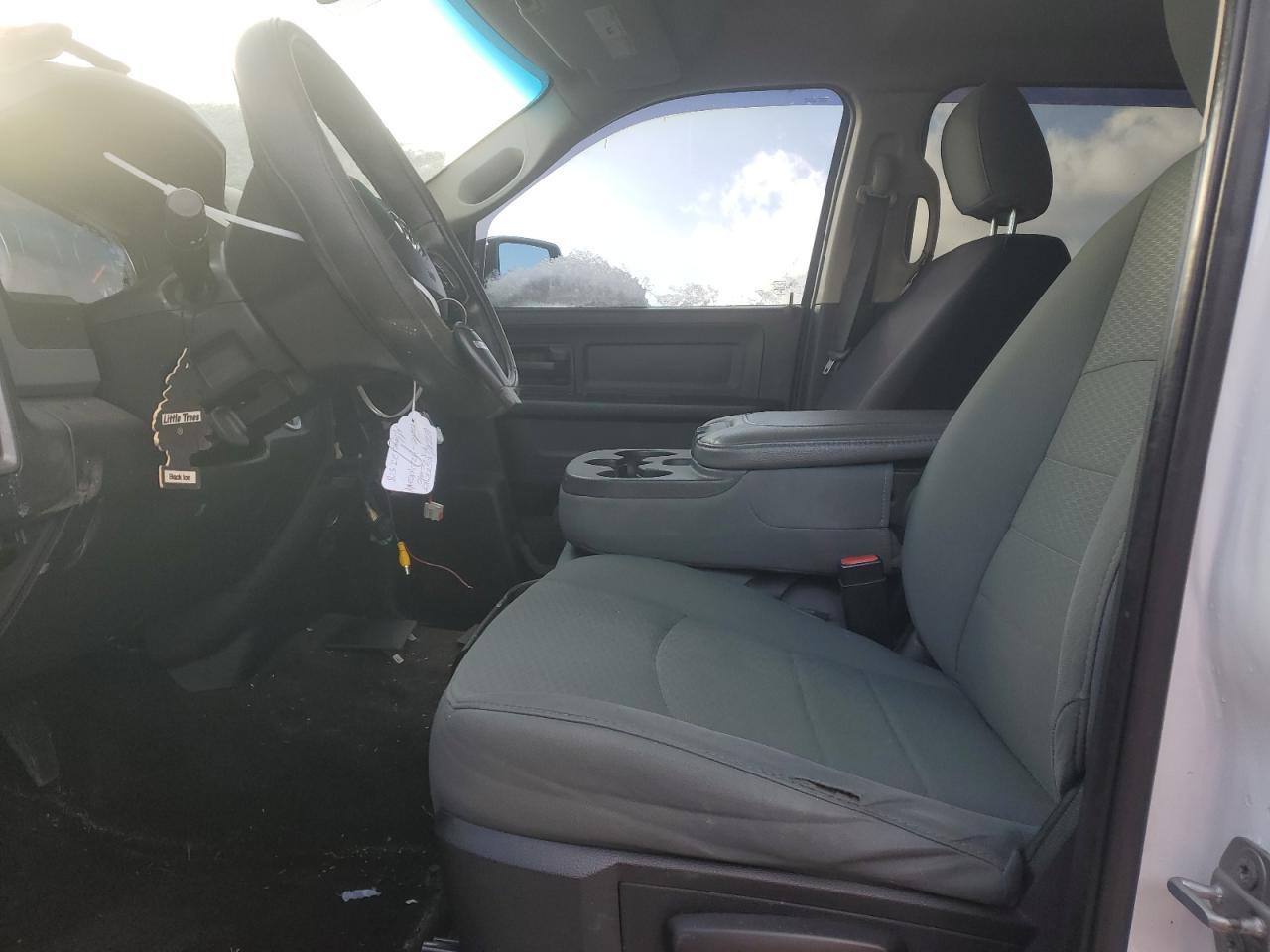 2015 RAM 1500 ST - Image 7