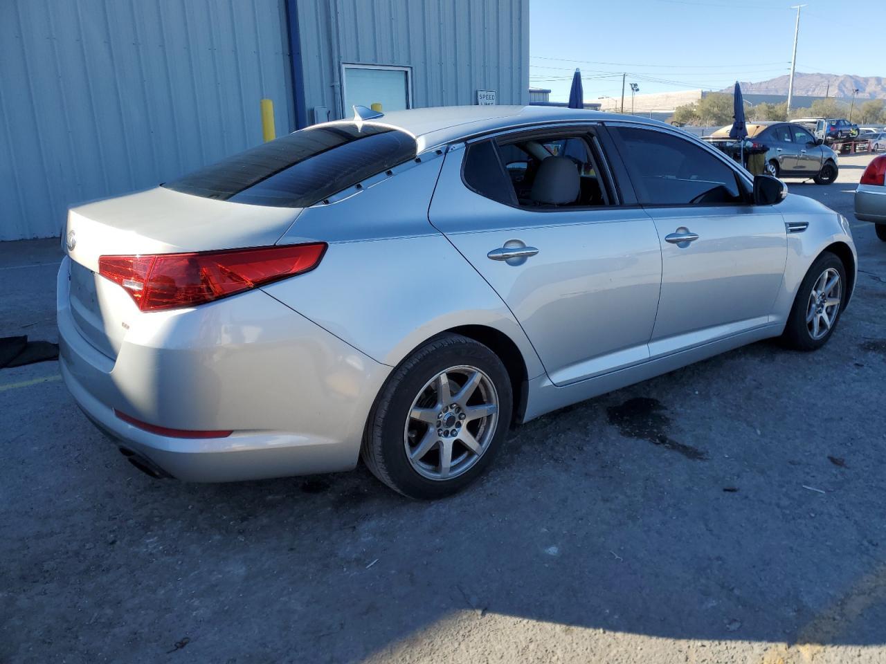 2013 KIA OPTIMA LX - Фото 3