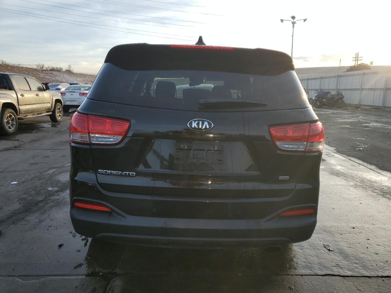 2016 KIA SORENTO LX - Image 6