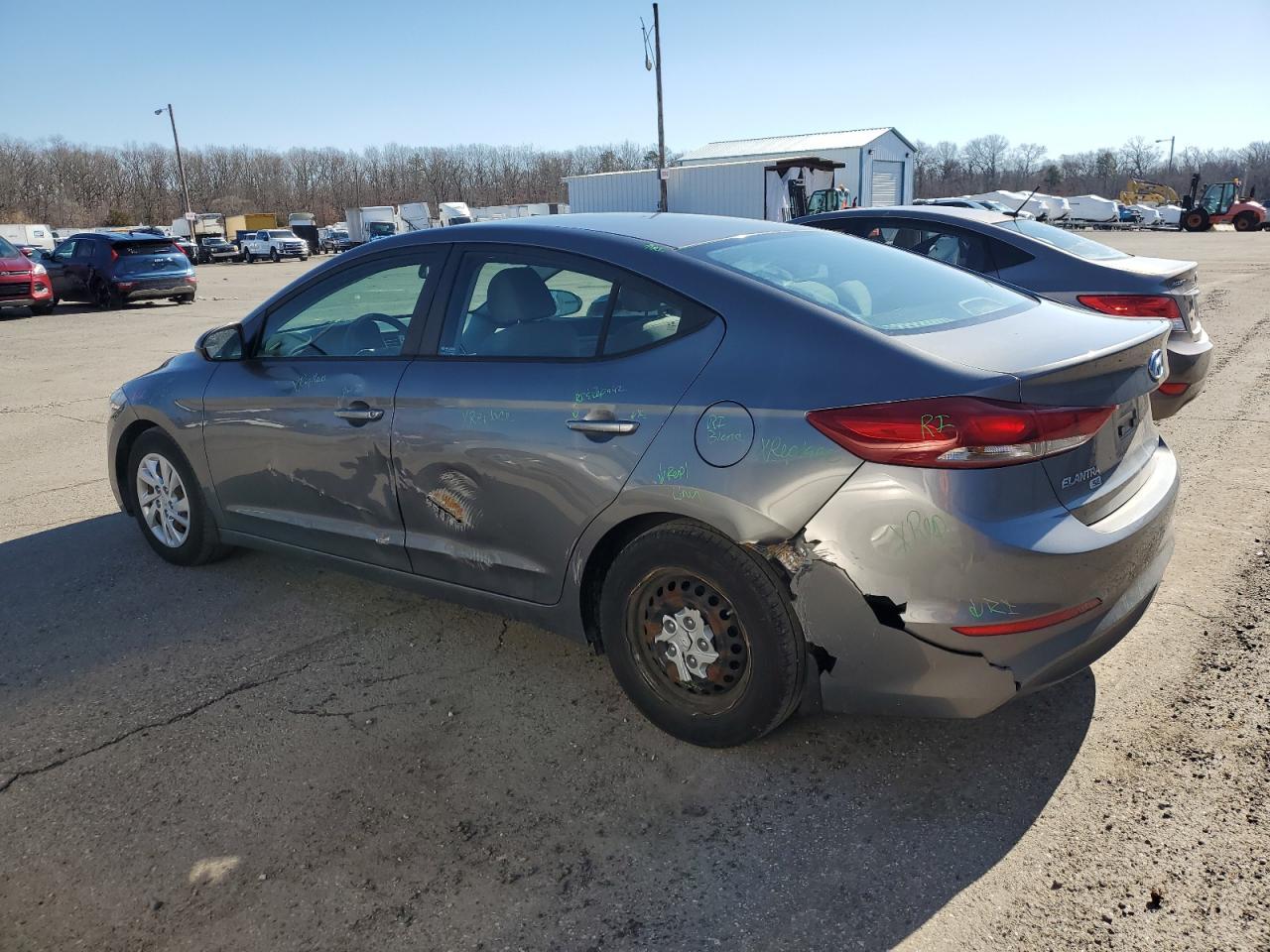 2018 HYUNDAI ELANTRA SE - Image 2