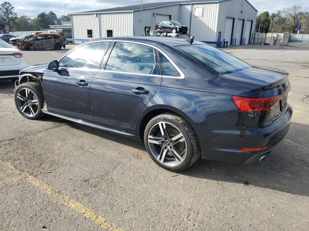 2017 AUDI A4 PREMIUM - Фото 2
