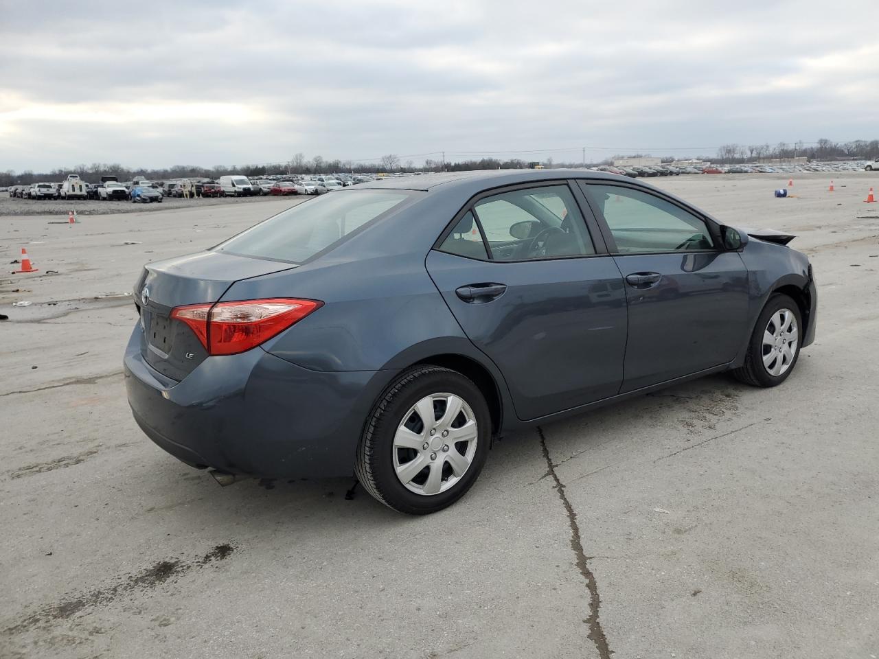 2018 TOYOTA COROLLA L - Image 3