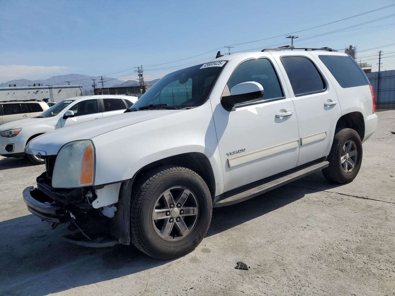 2012 GMC YUKON SLE