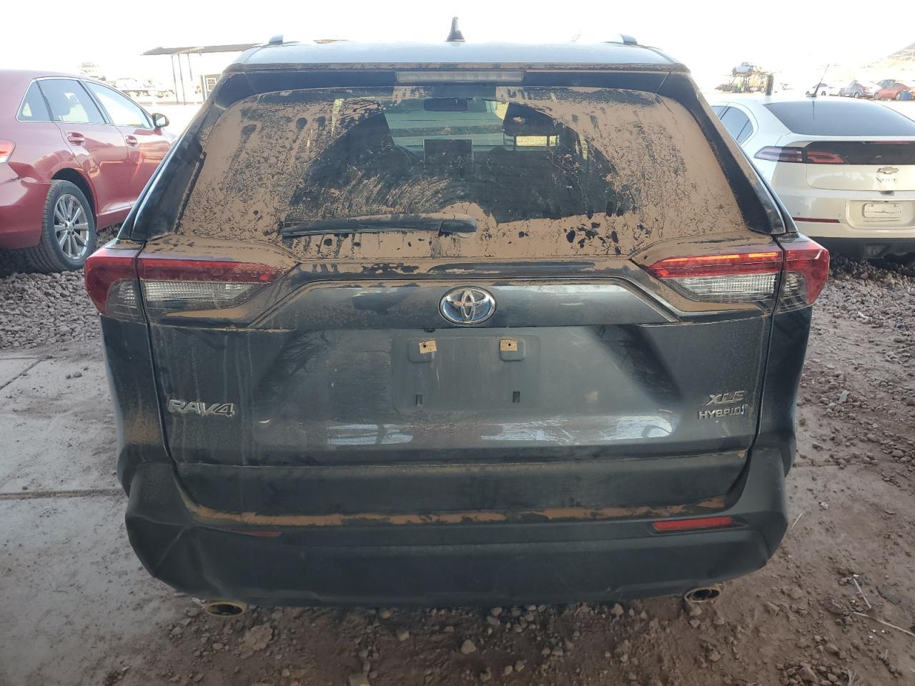 2022 TOYOTA RAV4 XLE - Фото 6