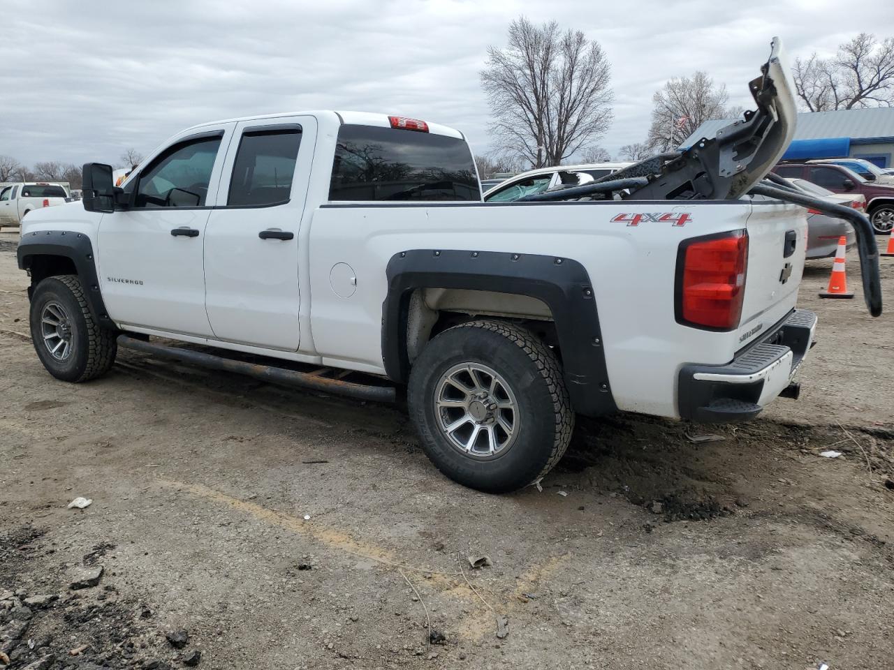 2014 CHEVROLET SILVERADO - Фото 2