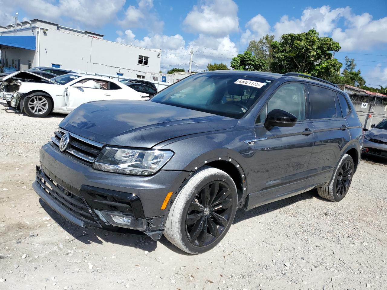 2021 VOLKSWAGEN TIGUAN SE