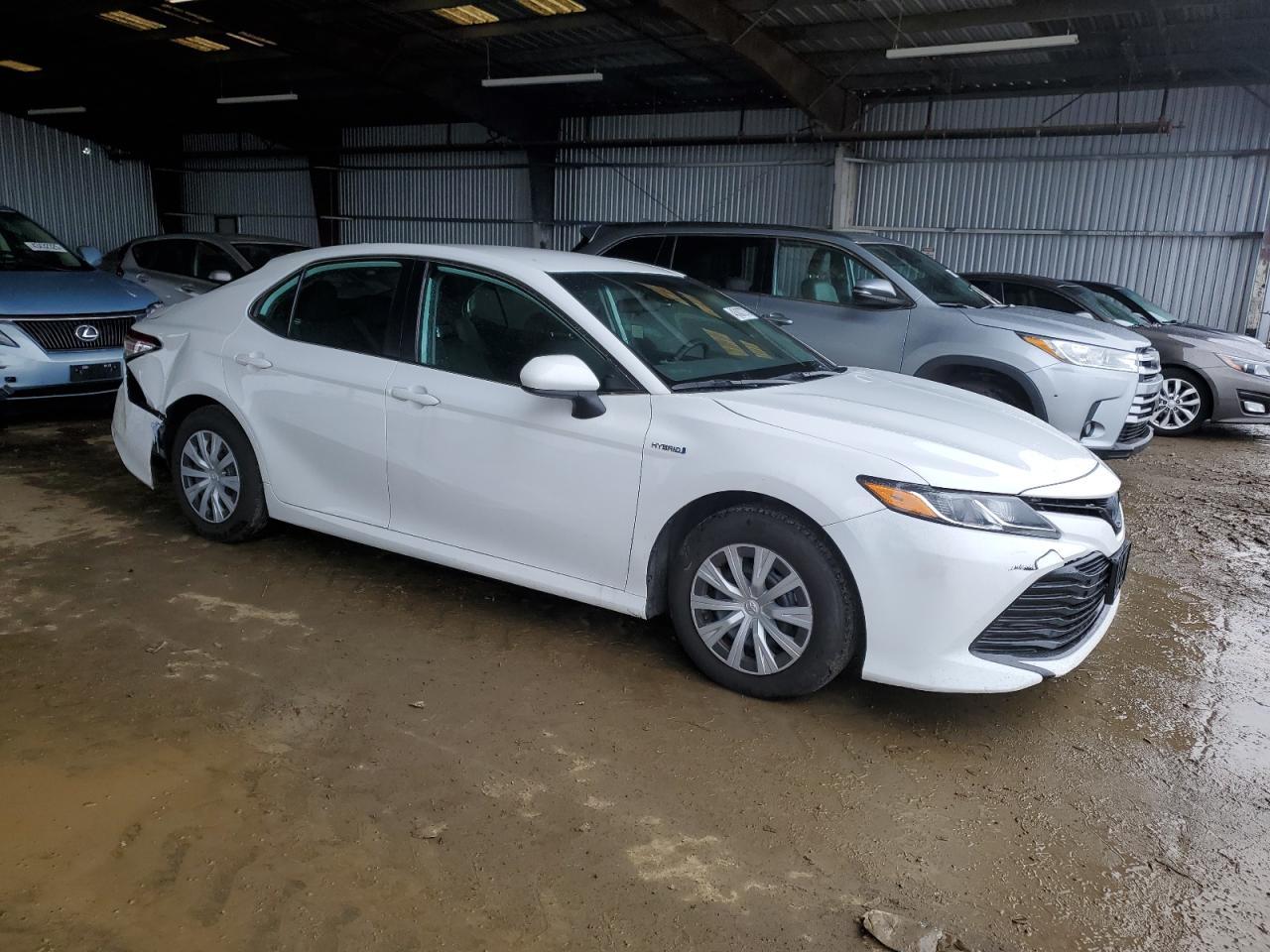 2020 TOYOTA CAMRY LE - Image 4