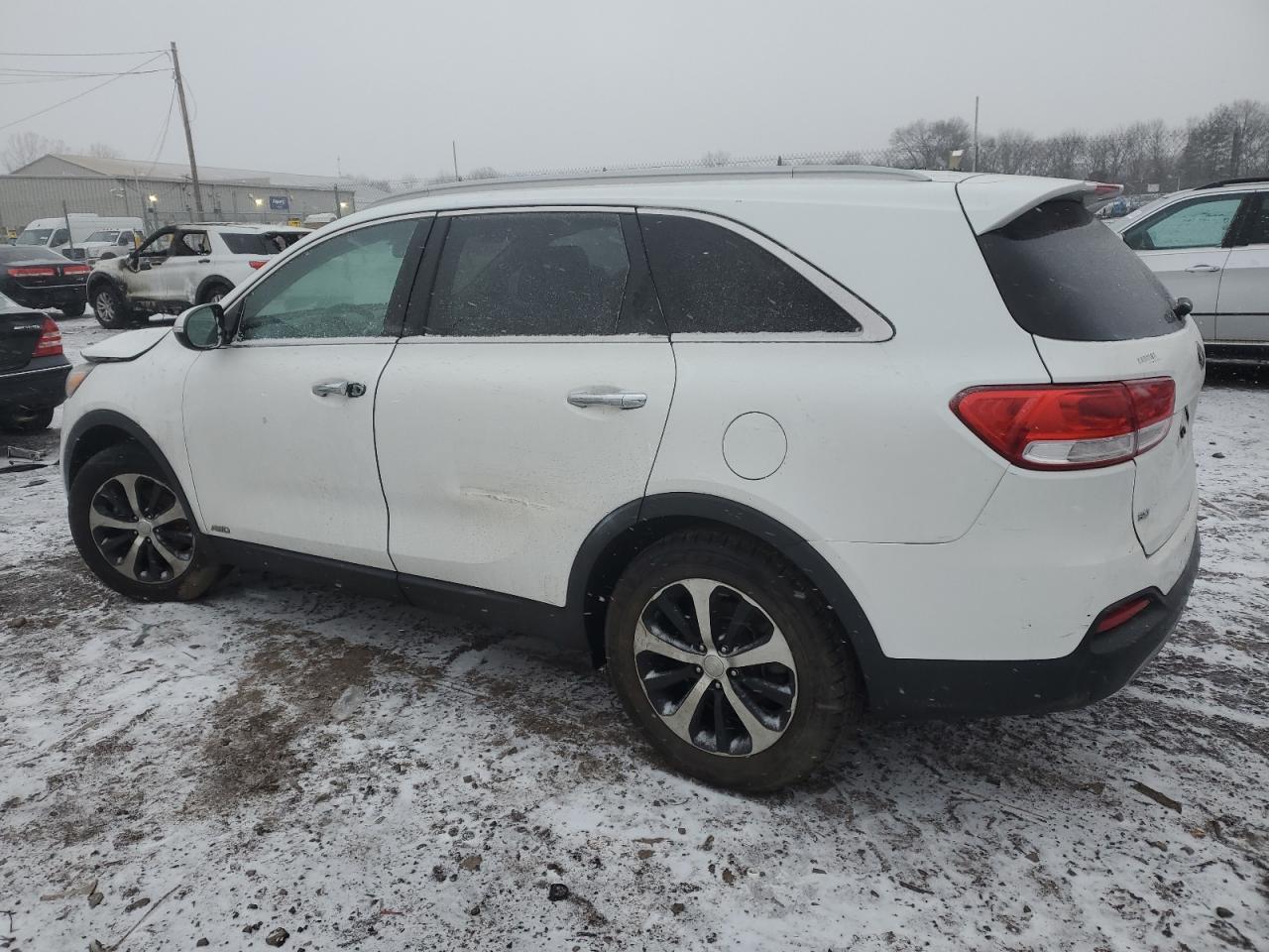 2016 KIA SORENTO EX - Image 2