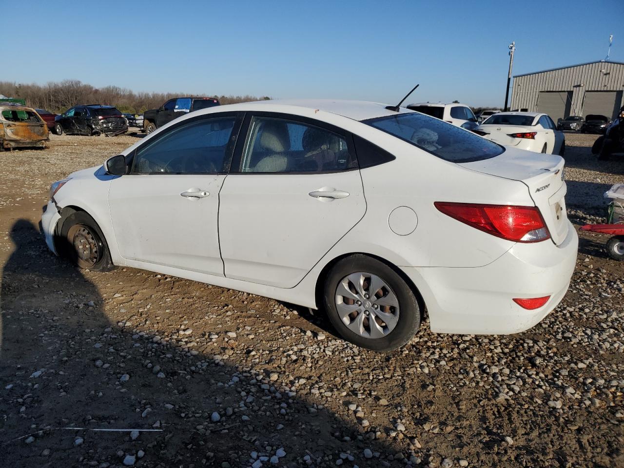 2015 HYUNDAI ACCENT GLS - Image 2