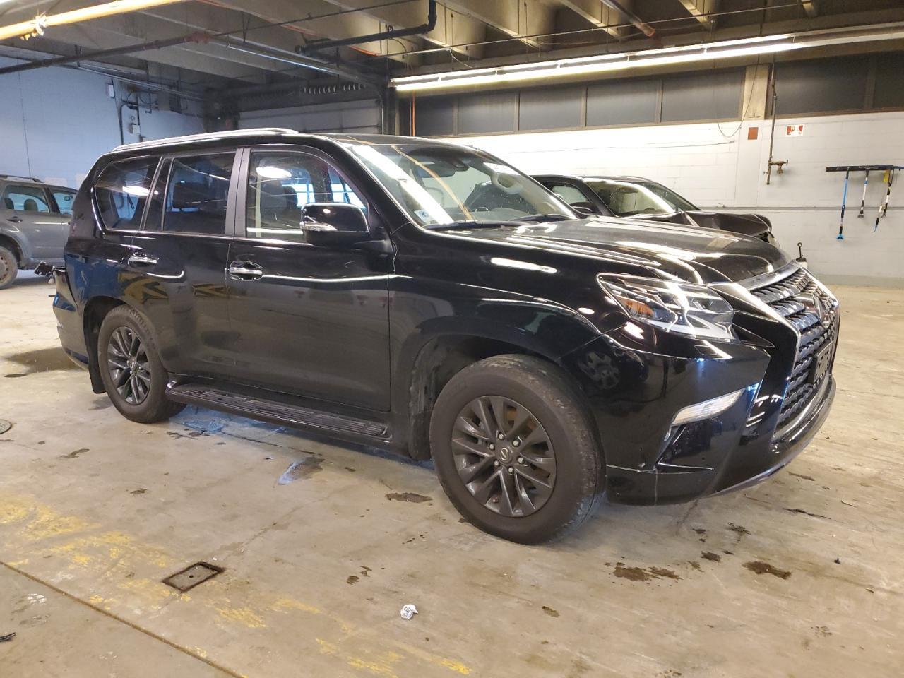 2022 LEXUS GX 460 - Фото 4