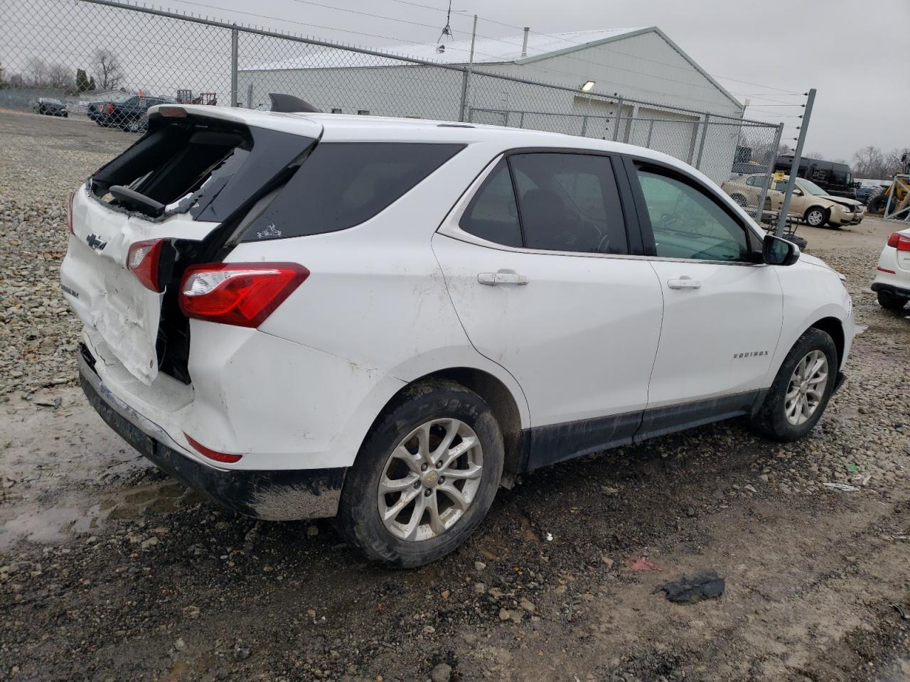 2019 CHEVROLET EQUINOX LT - Image 3