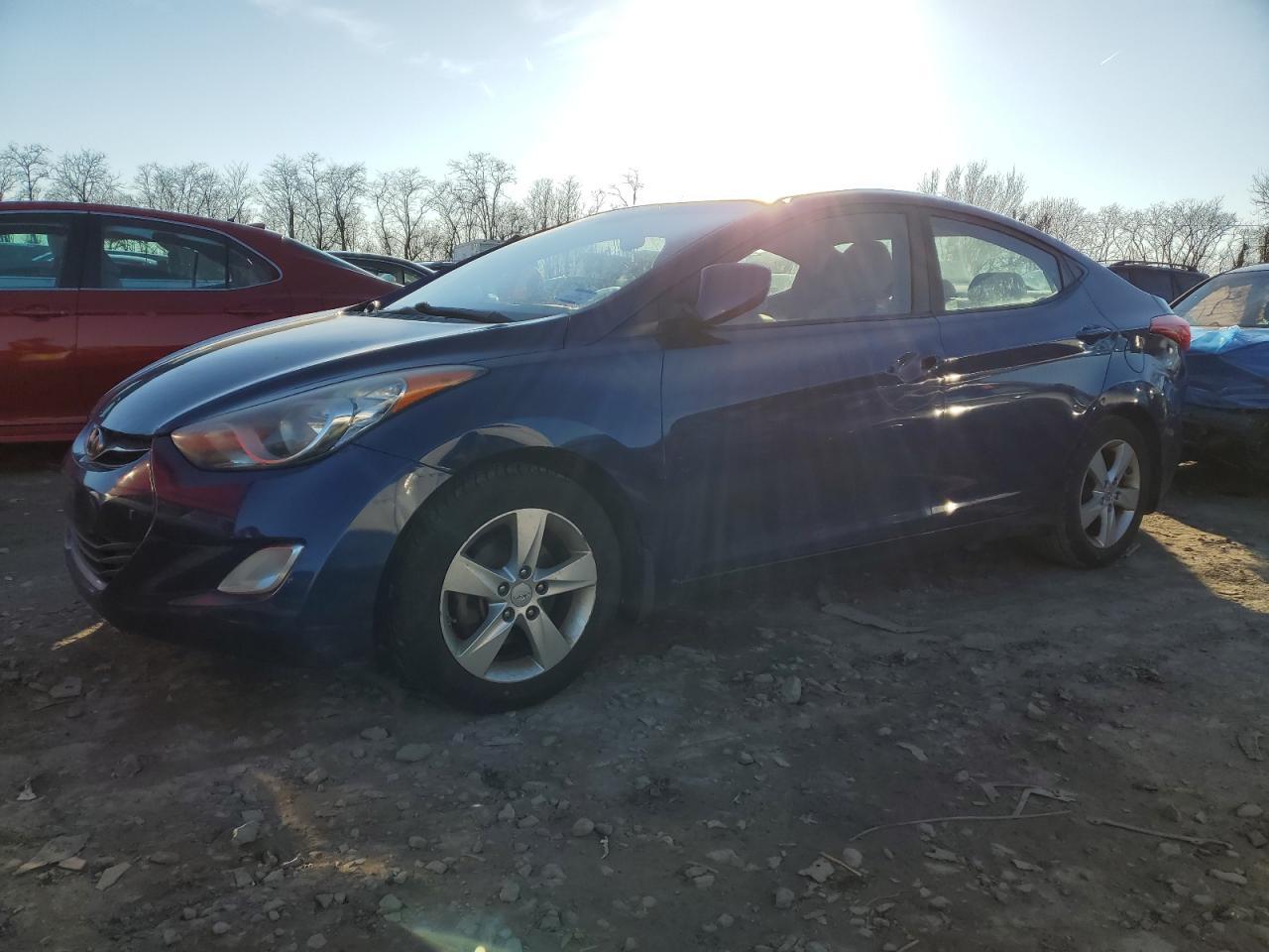 2013 HYUNDAI ELANTRA GL
