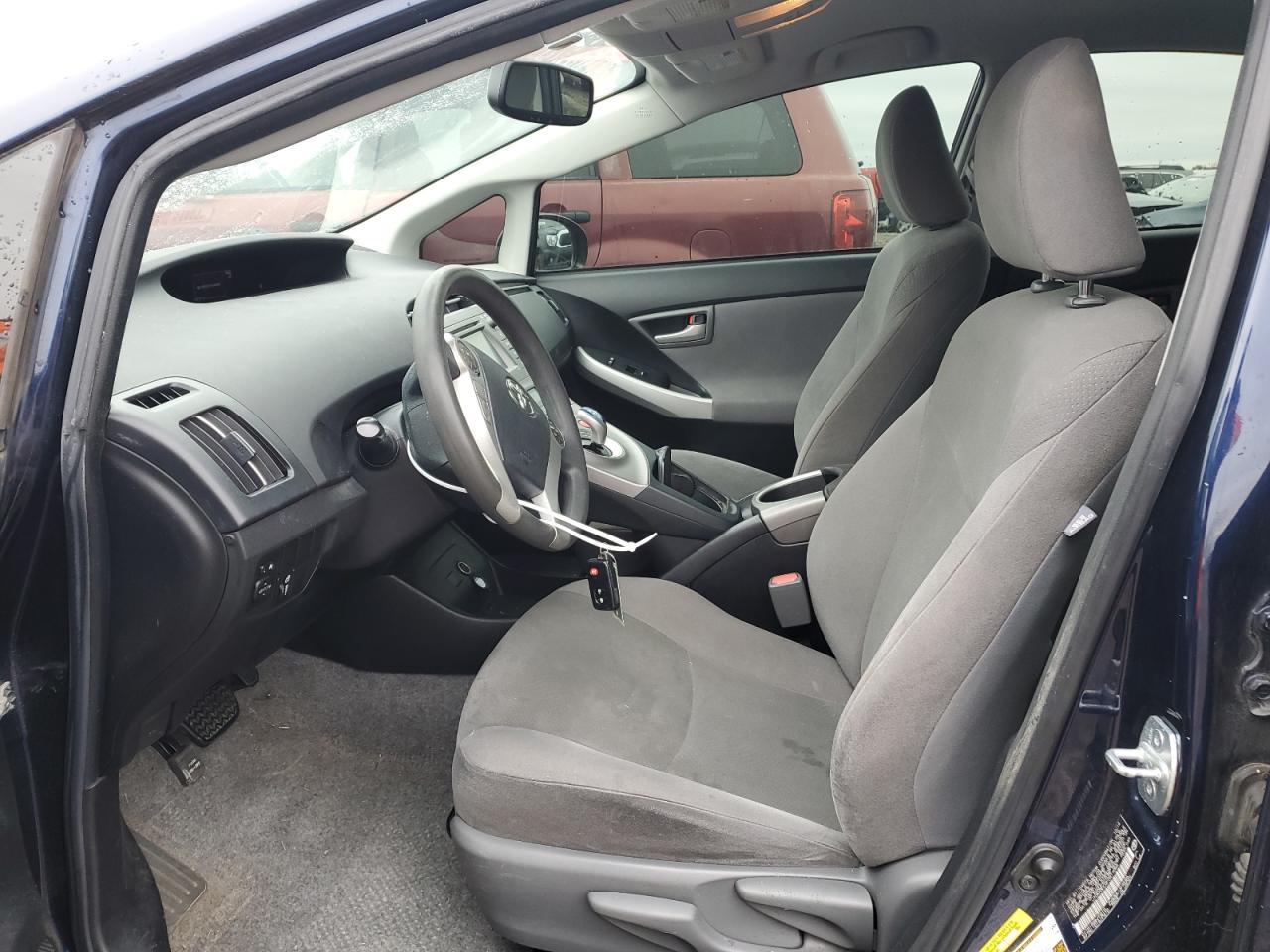 2015 TOYOTA PRIUS - Фото 7