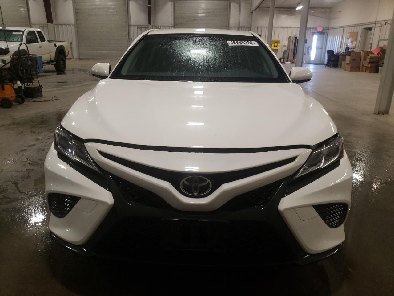 2018 TOYOTA CAMRY L - Фото 5