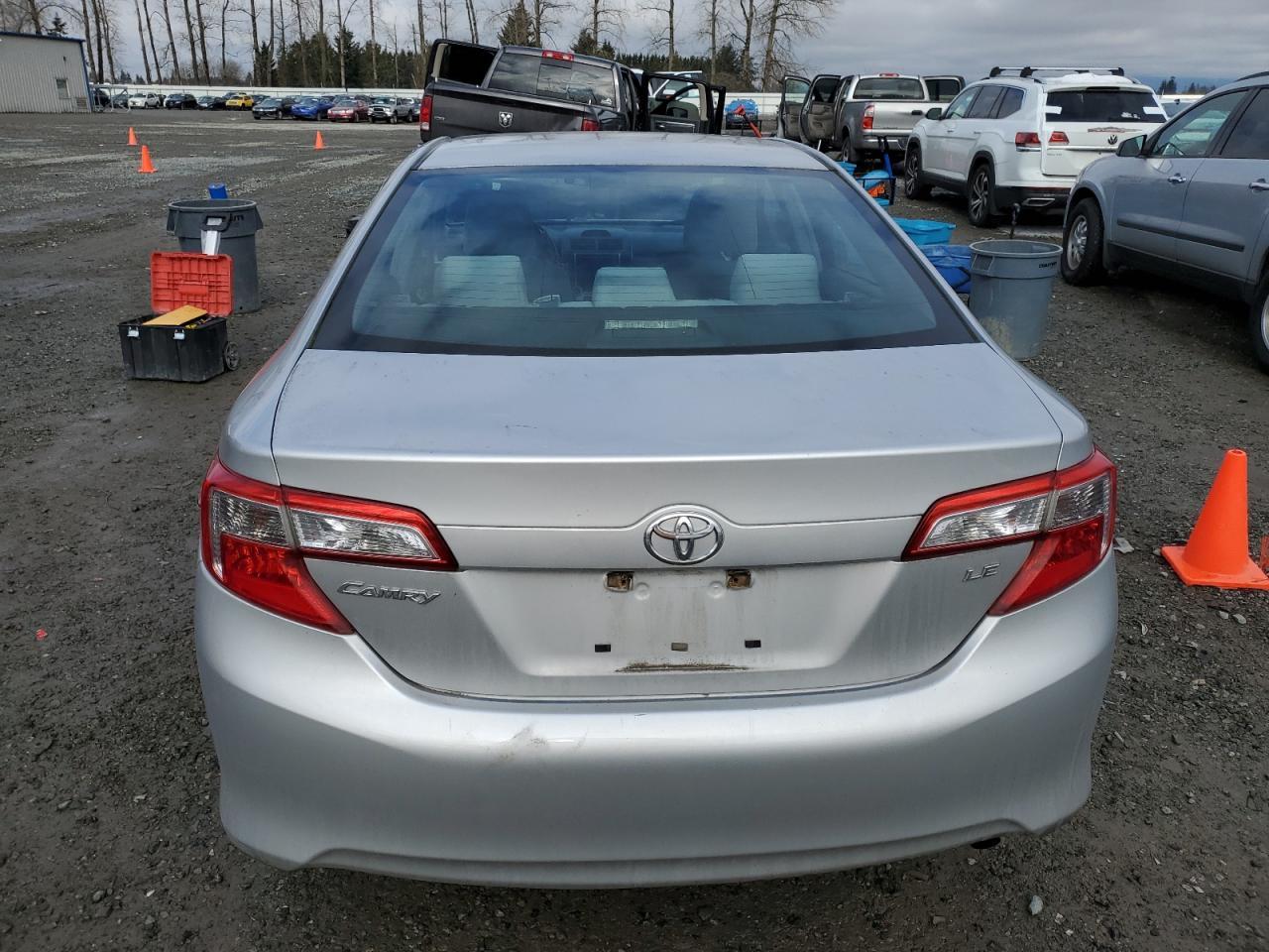 2013 TOYOTA CAMRY L - Image 6