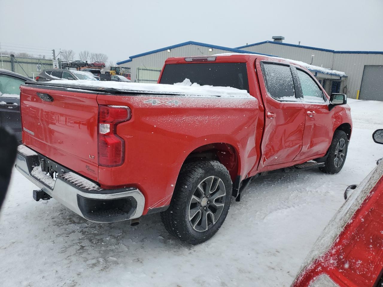 2024 CHEVROLET SILVERADO - Image 3