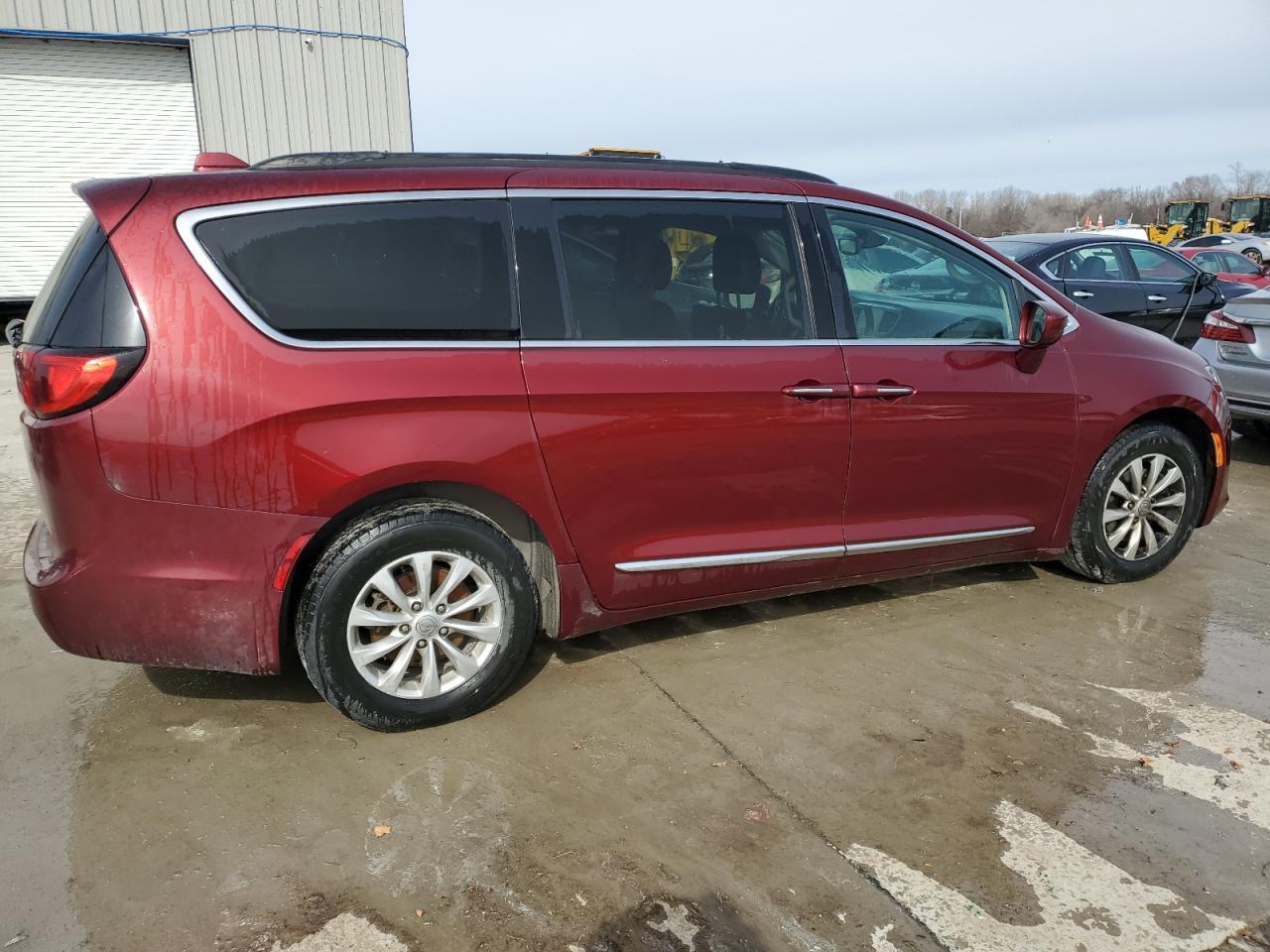 2017 CHRYSLER PACIFICA T - Фото 3