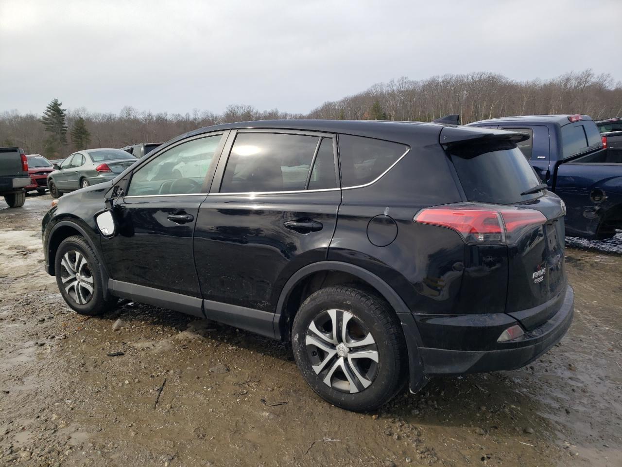 2018 TOYOTA RAV4 LE - Image 2