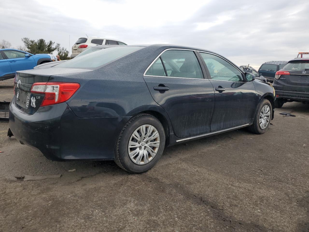 2014 TOYOTA CAMRY L - Фото 3