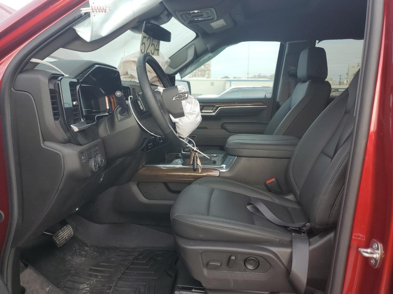 2024 CHEVROLET SILVERADO - Image 7
