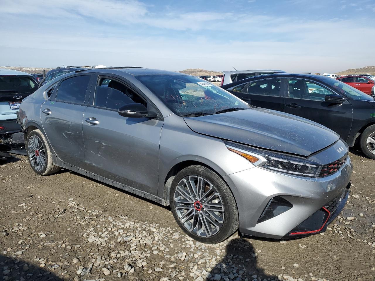 2024 KIA FORTE GT - Фото 4