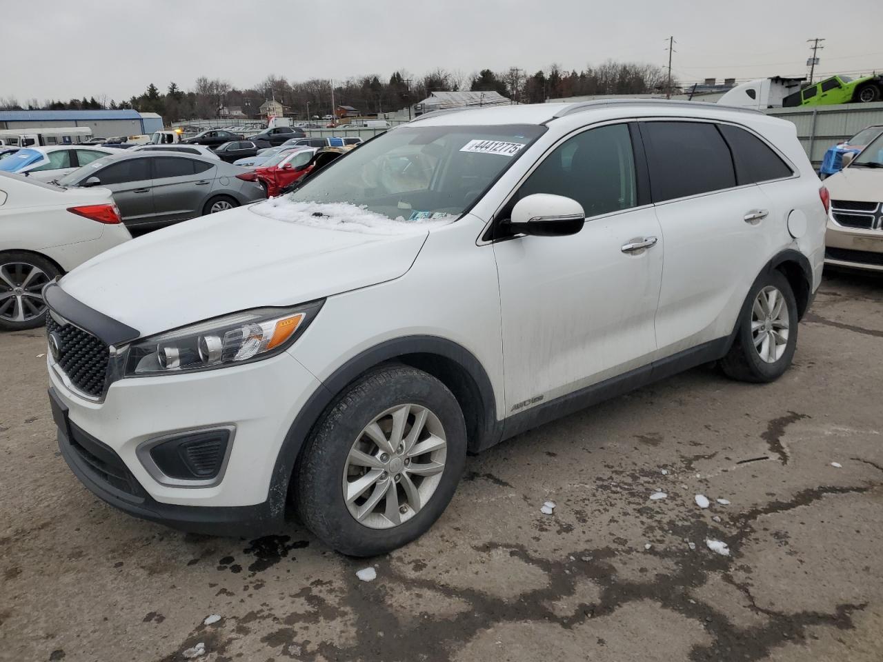 2017 KIA SORENTO LX
