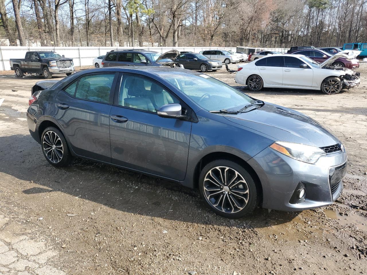 2015 TOYOTA COROLLA L - Фото 4