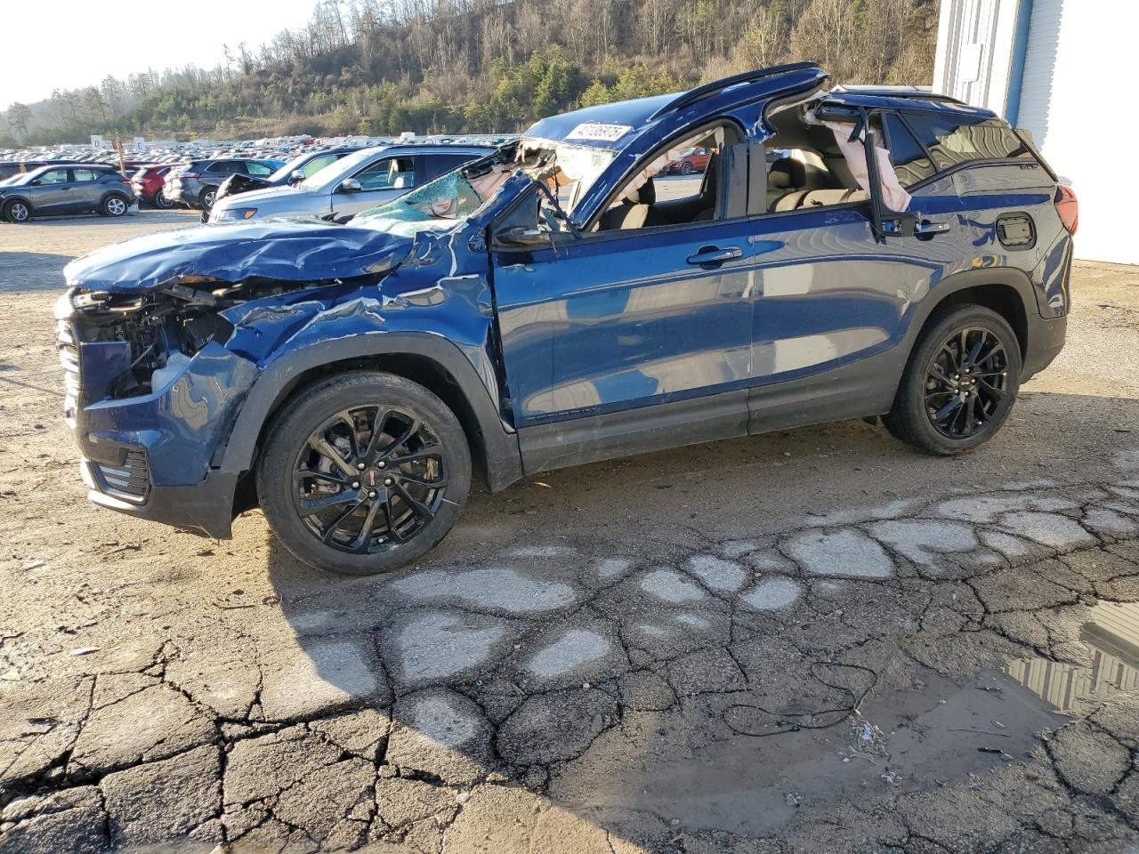 2023 GMC TERRAIN SL