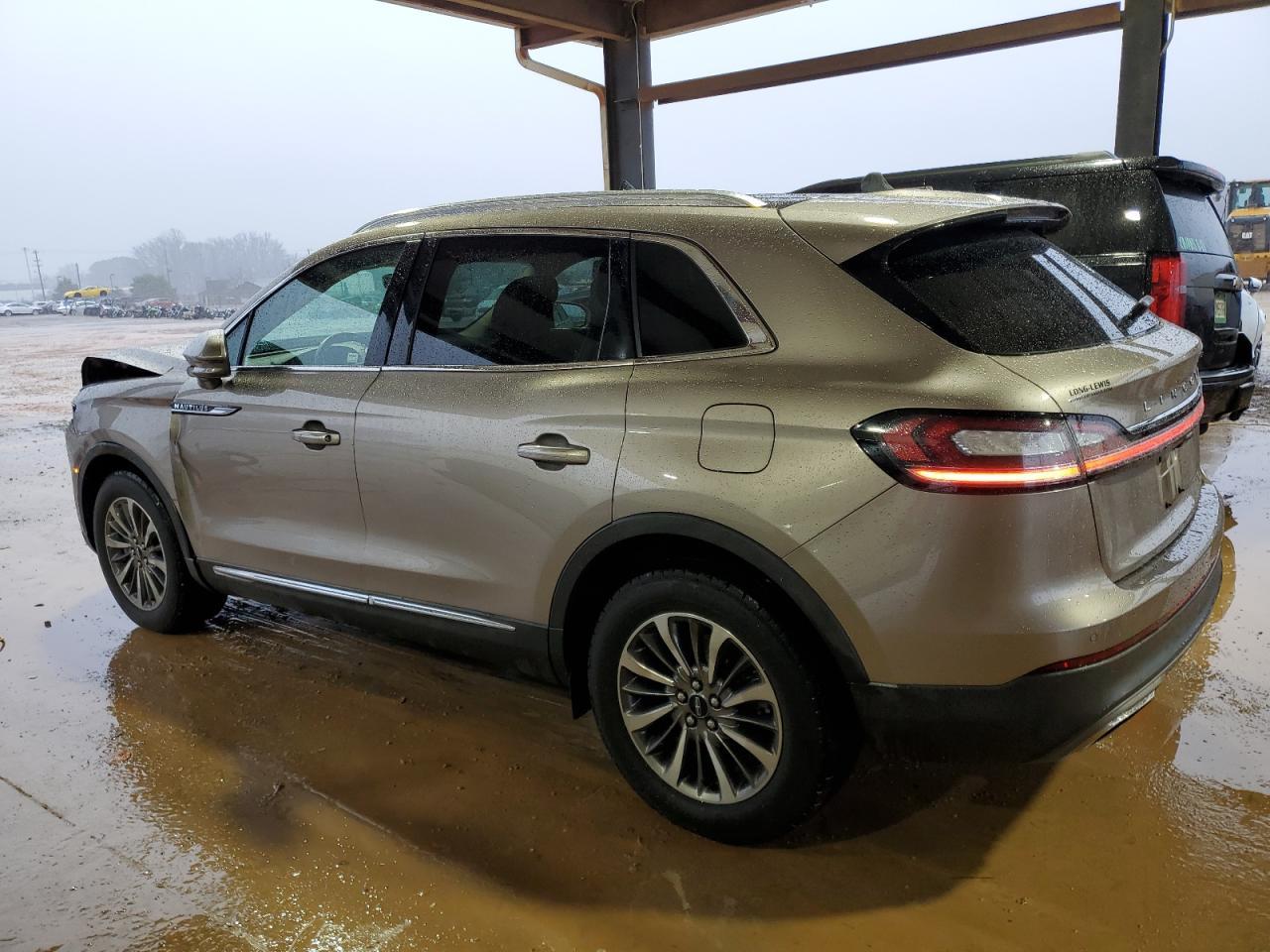 2019 LINCOLN NAUTILUS S - Image 2