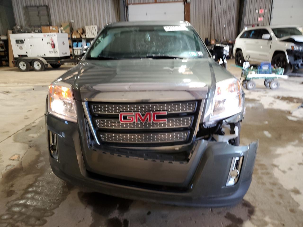 2013 GMC TERRAIN SL - Фото 5