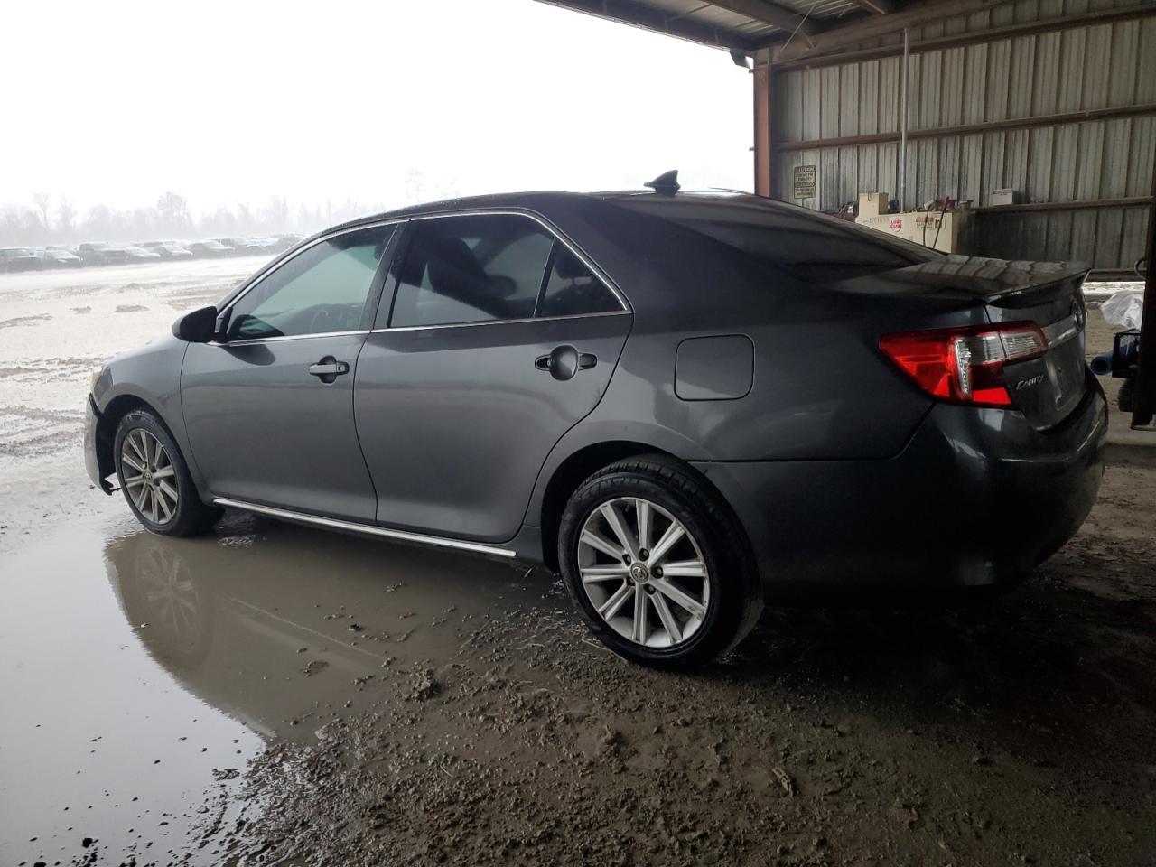 2012 TOYOTA CAMRY SE - Image 2
