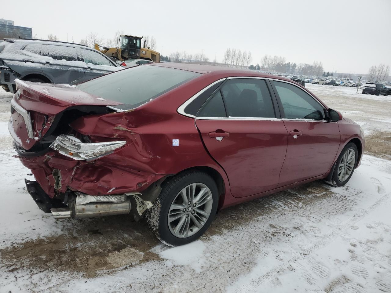 2015 TOYOTA CAMRY LE - Image 3
