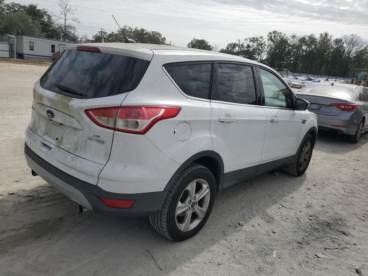 2013 FORD ESCAPE SE - Фото 3