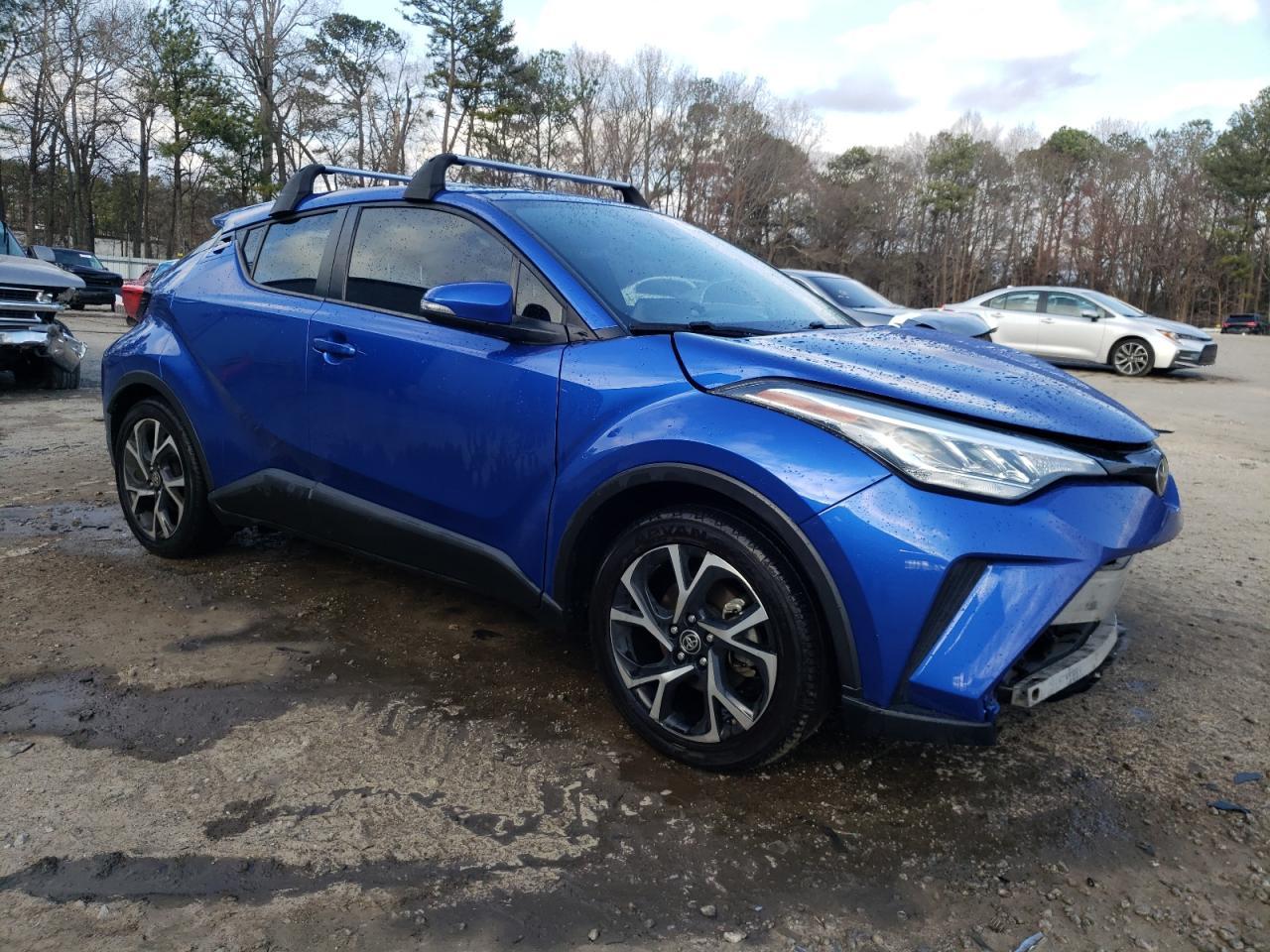 2021 TOYOTA C-HR XLE - Фото 4
