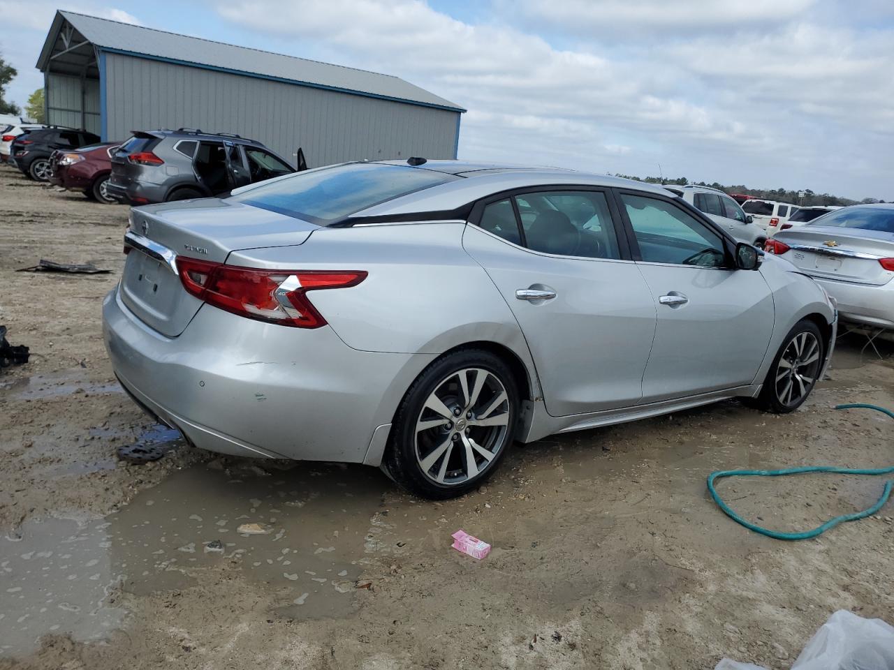 2017 NISSAN MAXIMA 3.5 - Фото 3