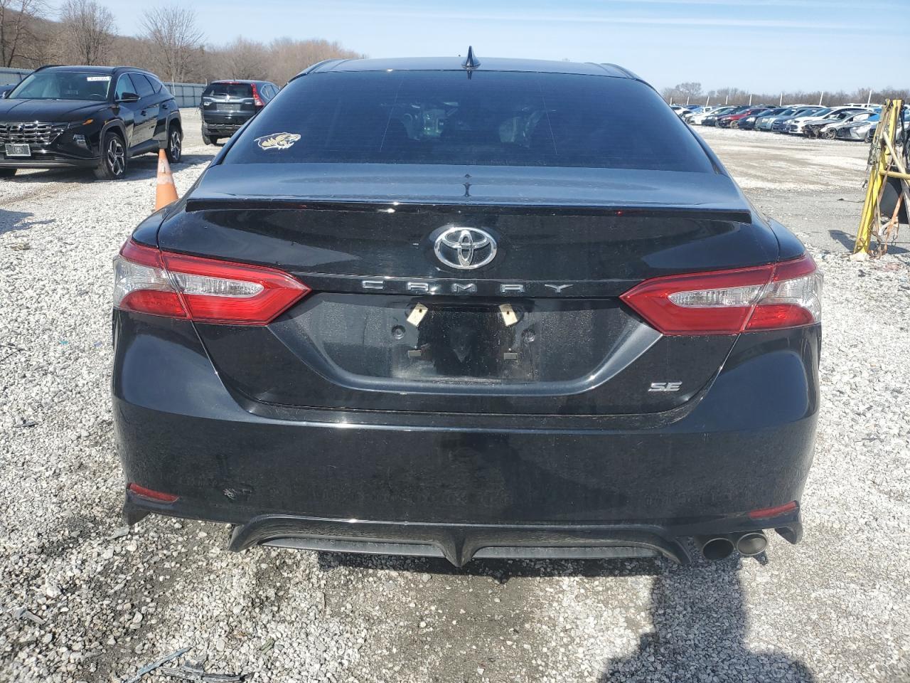 2019 TOYOTA CAMRY L - Image 6