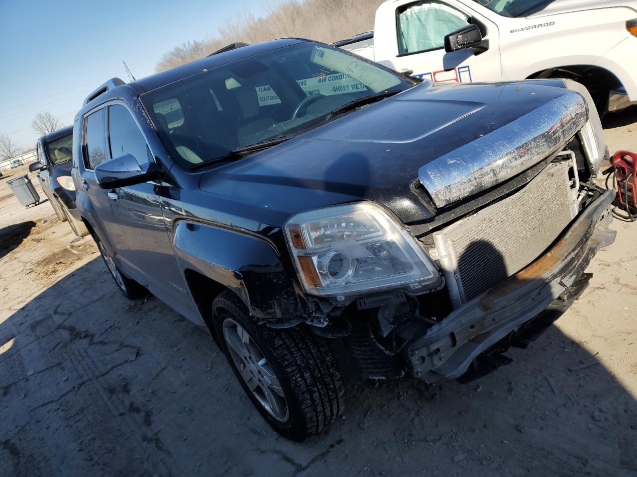 2012 GMC TERRAIN SL - Image 4