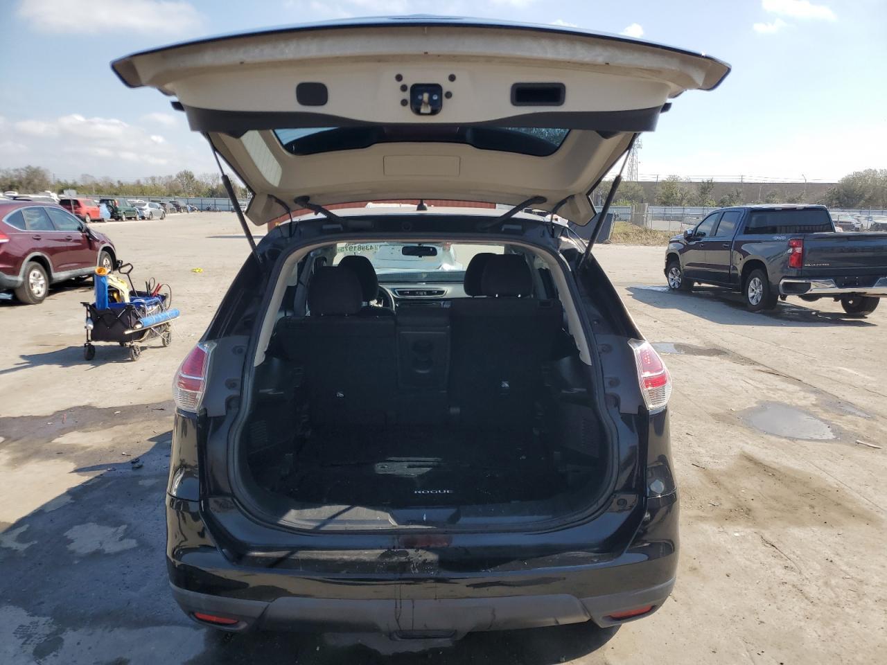 2015 NISSAN ROGUE S - Image 6