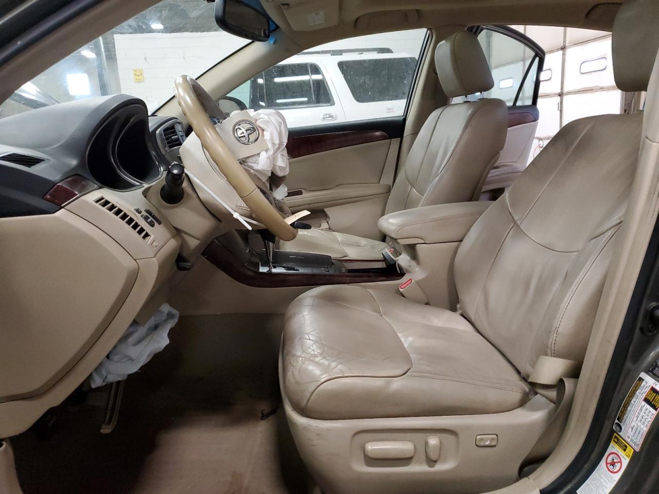 2011 TOYOTA AVALON BAS - Image 7