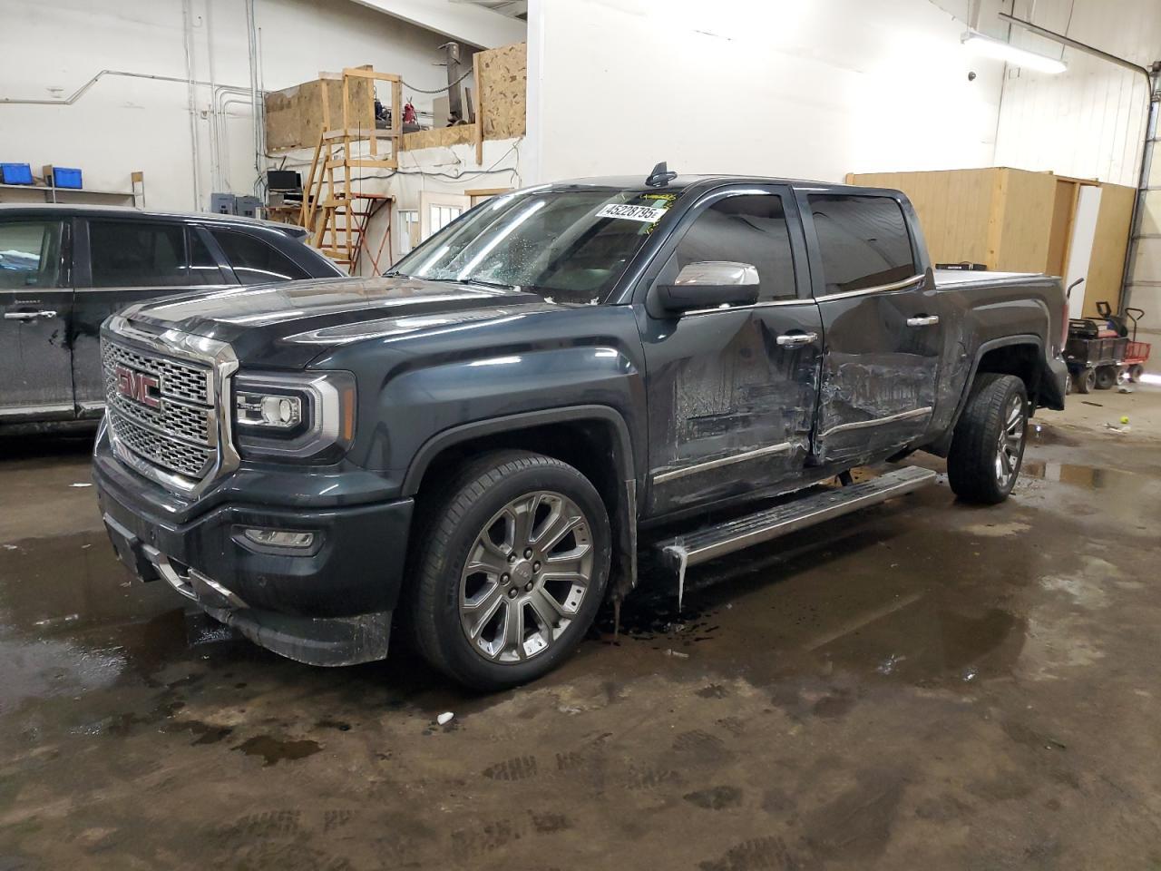 2018 GMC SIERRA K15