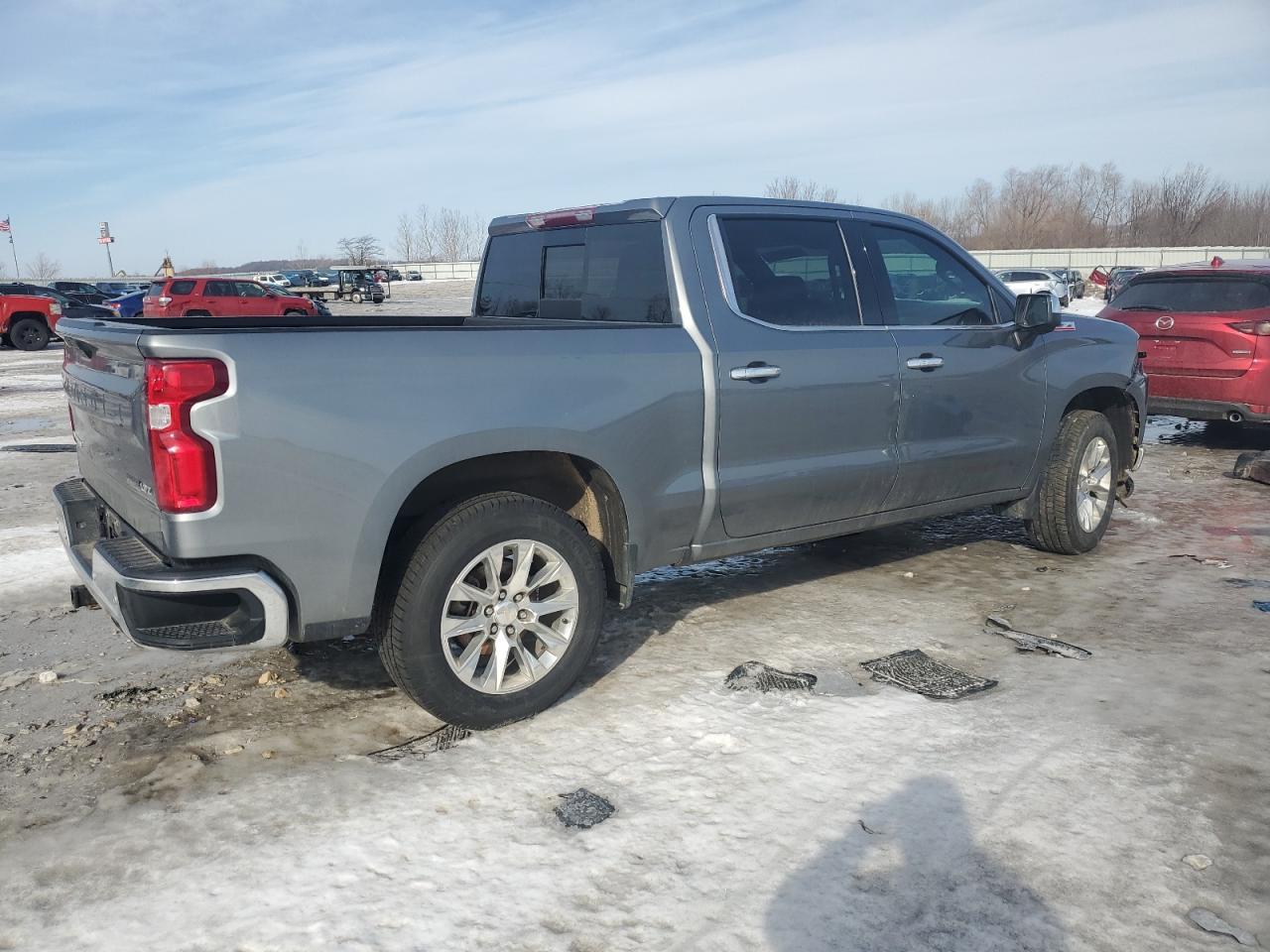 2019 CHEVROLET SILVERADO - Image 3