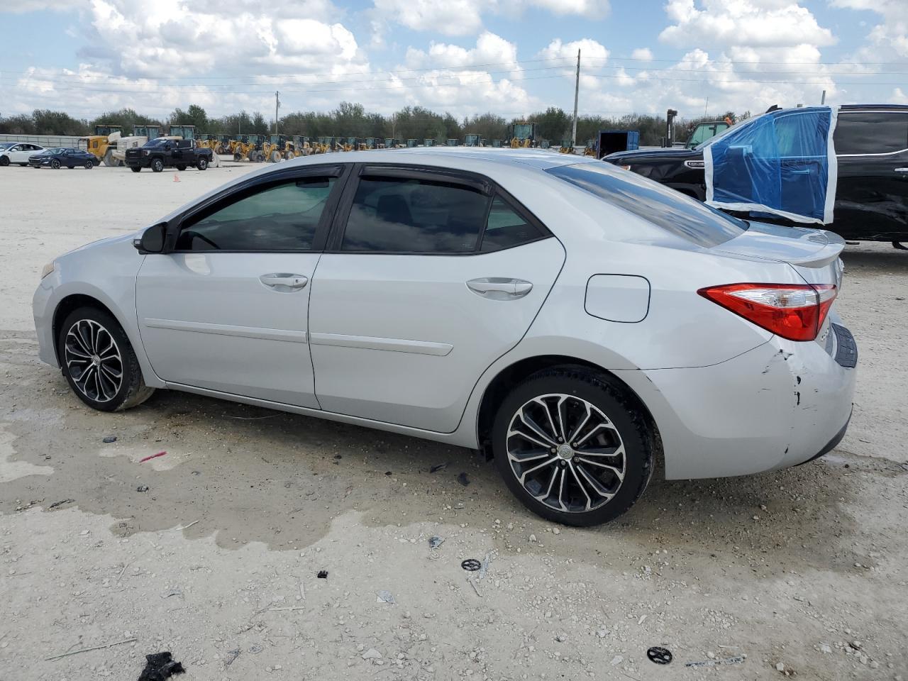 2016 TOYOTA COROLLA L - Фото 2